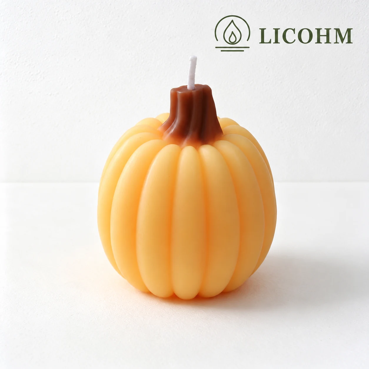 LICOHM Pumpkin Scented Candle‑Fall Harvest Home Table Decor