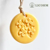 LICOHM Hanging Floral Relief Scented Wax Tablet - Simple Daily Essential — image 2